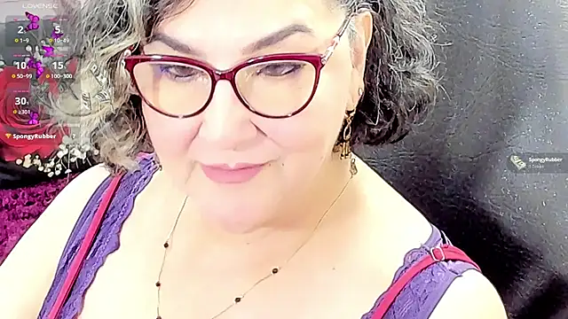 cataleya mom online show from June 4, 2:06 am