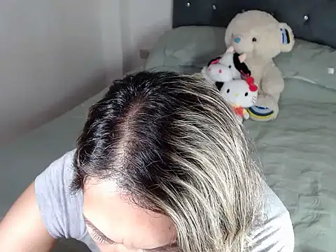 Chantal hott online show from March 26, 10:44 pm