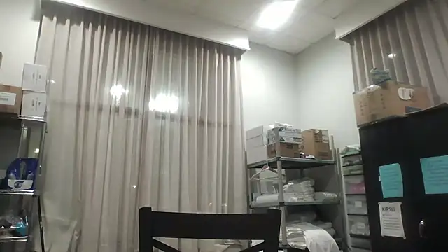 sexiginger22 online show from February 25, 12:04 pm