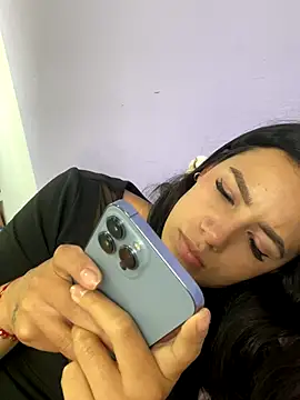 hannahb-e online show from November 19, 9:26 pm