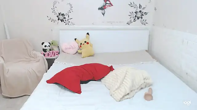 Snapshot of alice_de chatting on October 21, 1:53 am alice de online show from October 21, 1:53 am