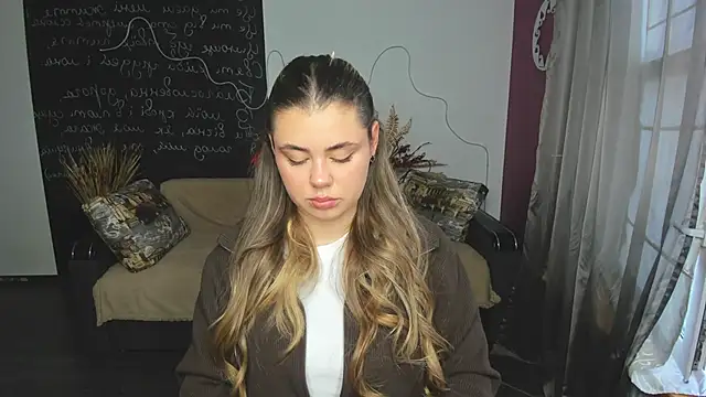 IsabellaBler online show from January 19, 12:34 pm