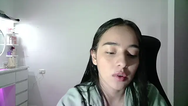 aineangeel online show from November 18, 12:11 am