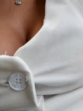 Emily Wane online show from February 10, 7:39 pm