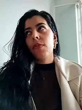 Emily Wane online show from April 17, 9:50 pm