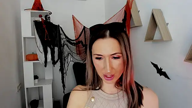 PassionGlow online show from November 1, 4:05 am