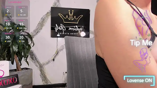 AnaRuiz online show from November 23, 5:14 pm