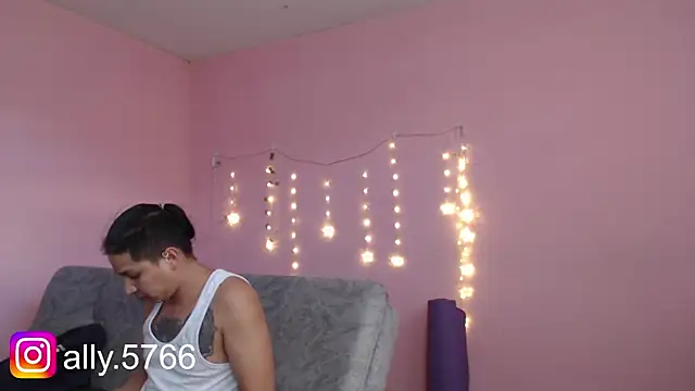 GoalXCouple online show from November 22, 8:00 pm