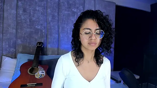 Amareto  online show from February 24, 1:32 pm