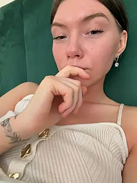 Lisaaa Alisa online show from March 19, 6:51 am