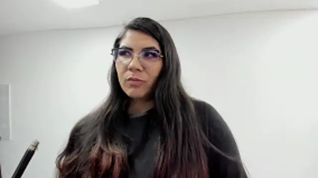 Luna Dumont online show from October 26, 11:27 am