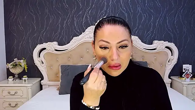 Lauren Saint online show from December 16, 5:19 pm