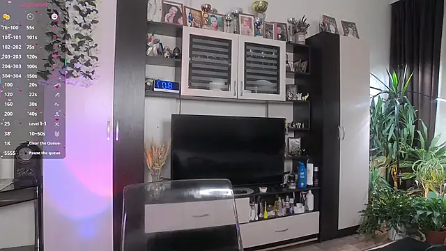 SheilaRyan online show from March 2, 5:08 am