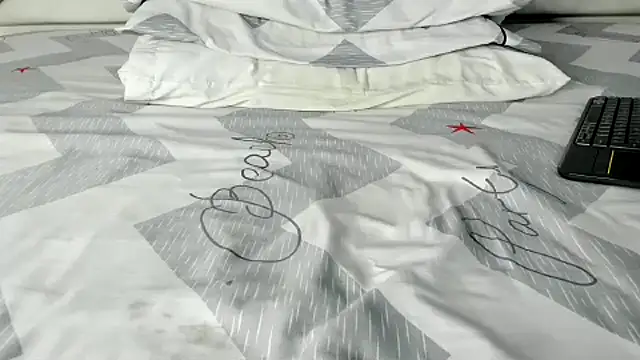 maybelline69 online show from October 21, 10:47 pm