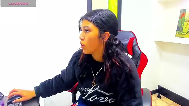 emily rosse04 online show from February 12, 12:40 pm