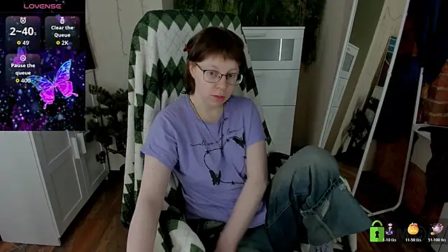 Melissa Wells online show from February 18, 9:25 pm