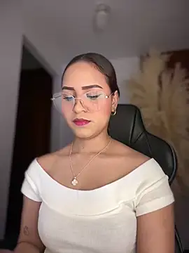 gretta kler1 online show from January 6, 9:40 pm