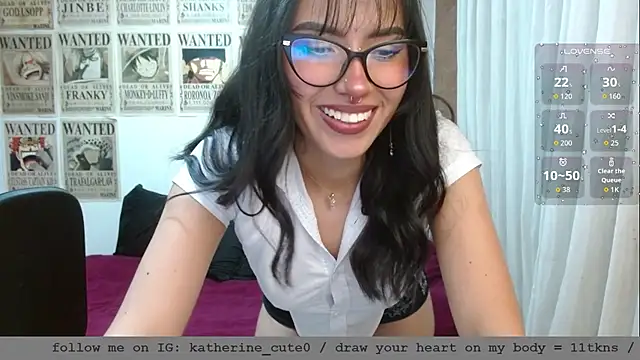 Snapshot of wild_kittys chatting on October 12, 3:09 am wild kittys online show from October 12, 3:09 am