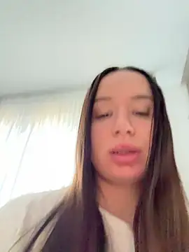 vixennn online show from March 26, 12:40 pm