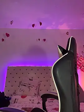 Elektra Queen online show from March 23, 1:17 pm