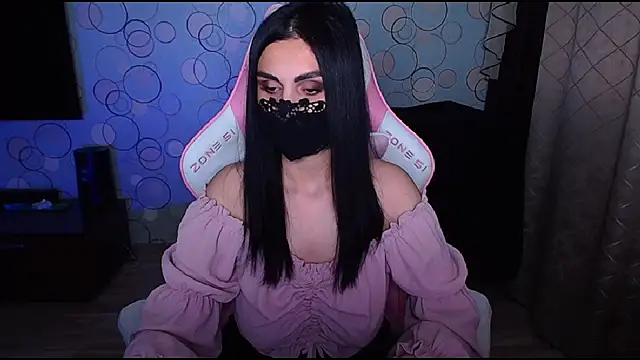   Yasmina   online show from November 27, 5:10 am