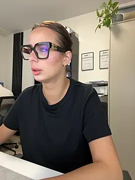 Hii Lolla online show from September 11, 6:58 am