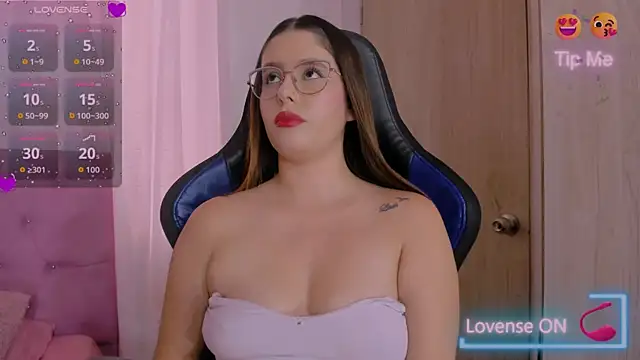 ParisShayk online show from February 28, 6:40 pm