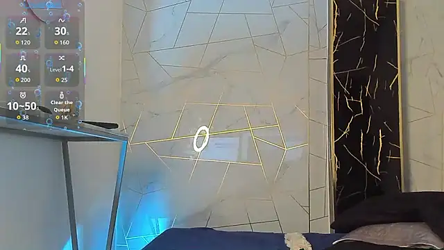 Cloeandtyfanny online show from September 15, 4:32 am