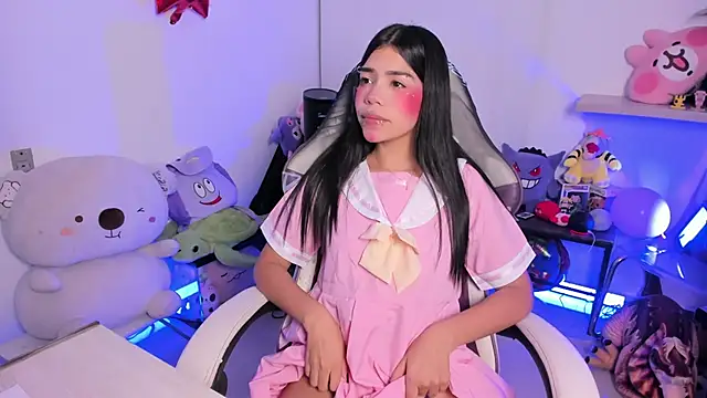 Snapshot of cutestephuwu chatting on October 10, 12:59 am cutestephuwu online show from October 10, 12:59 am