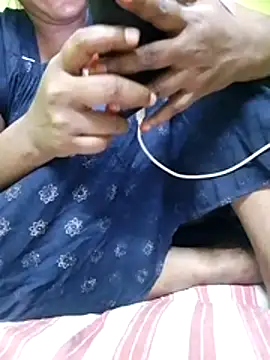 Tamilpriya47 online show from October 22, 6:24 pm