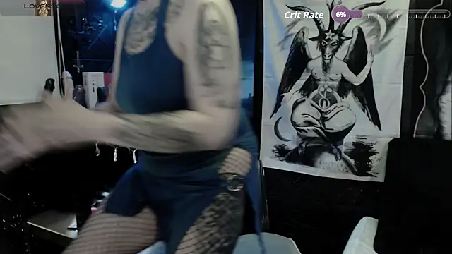 Evil Queen 666 online show from December 18, 6:07 am