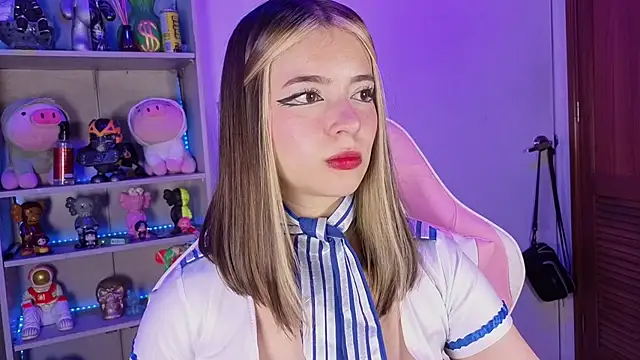 EmilyMiller  online show from September 29, 4:23 pm