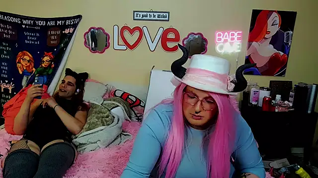 Blakelytgirl online show from March 28, 11:32 am