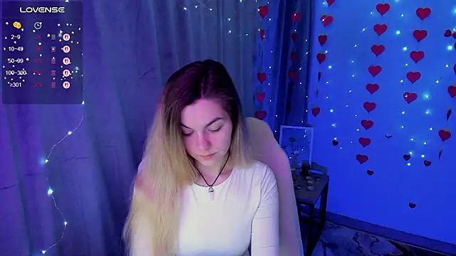 Sweet me  online show from February 19, 6:35 am