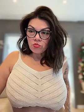 CarlaConnor80 online show from December 18, 1:05 pm