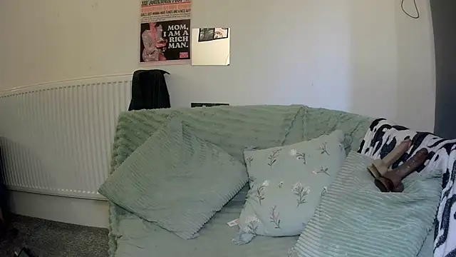 FckableAngel online show from April 4, 4:50 pm