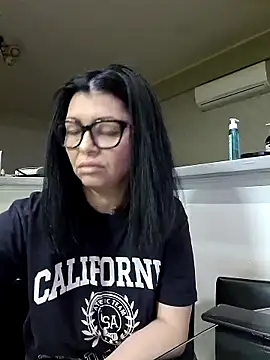 Milf Abigail online show from March 10, 3:43 am