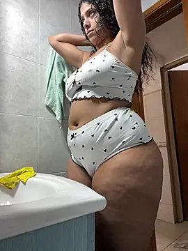 Shura xxxBig online show from May 31, 7:04 pm