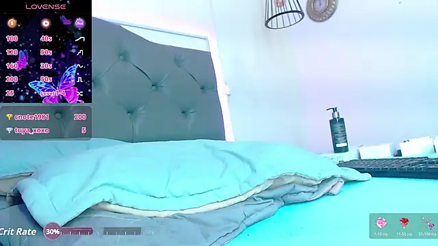 Kim clark1 online show from October 26, 4:35 pm