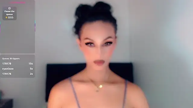  Riannagarcia  online show from September 13, 3:25 am