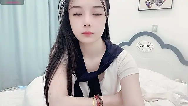 AKiKi711 online show from April 17, 4:47 am