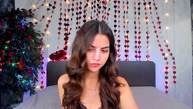 Milana Crystal  online show from February 21, 8:26 am