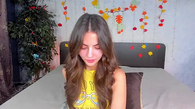 Milana Crystal  online show from November 10, 8:53 am