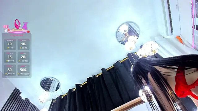 Snapshot of SarayRoyse chatting on September 11, 7:47 pm SarayRoyse online show from September 11, 7:47 pm