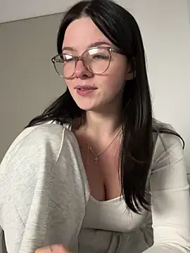 RoxiBlack online show from December 17, 4:44 pm