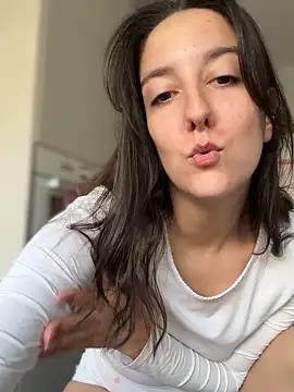  Juliette online show from October 2, 8:08 am