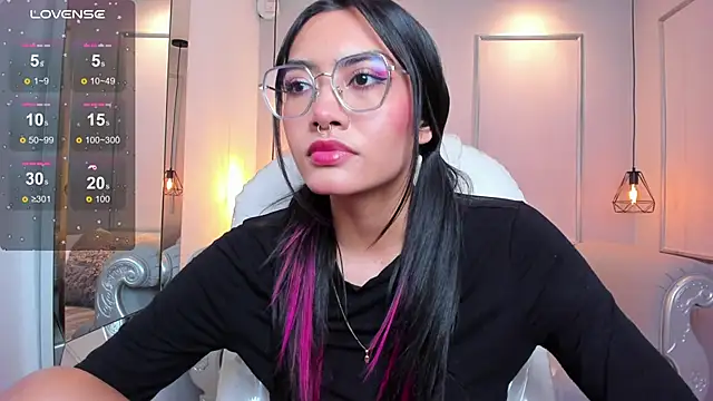 AzuraKindong online show from September 17, 7:23 pm