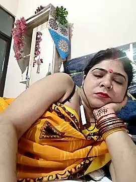 Husnpari20 online show from March 25, 6:05 am