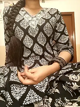 Pallavi 36 online show from April 16, 7:57 pm