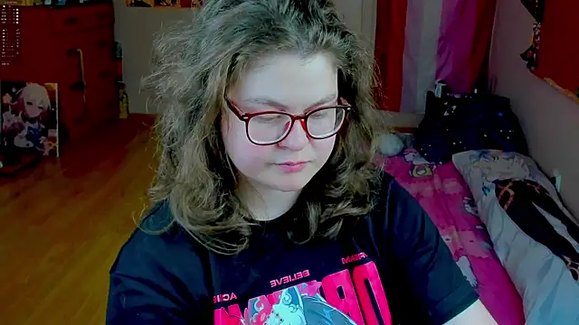 Sashy Way online show from April 19, 6:10 pm